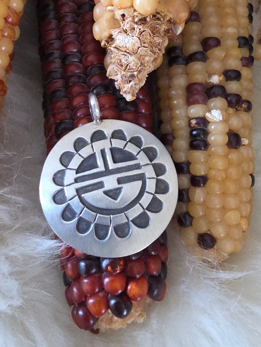 NWOT Native American Hopi Sterling Sunface Pendant 🩶🌞🎁